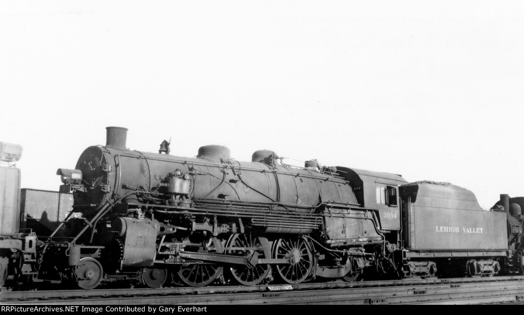 LV 4-6-2 #2034 - Lehigh Valley